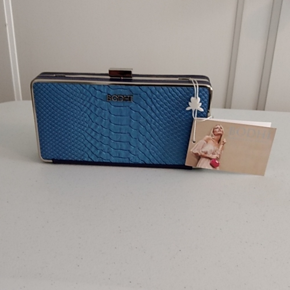 Bodhi Minaudiere